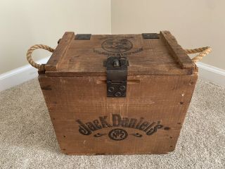 Vintage Jack Daniels Wooden Box Chest Old No.  7 1981 13.  5  X 12.  5  X 8.  5