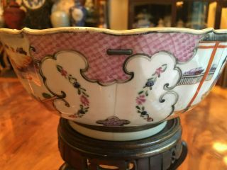 A Large Chinese Qing Dynasty Rose Mandarin Porcelain Bowl,  Repaired. 7