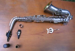 Vintage alto saxophone Supertone Bandmaster (Conn??) Silver,  plays great. 2