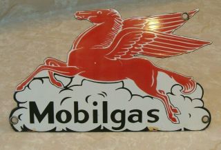 Vintage Mobilgas Gasoline Service Station Porcelain Pump Plate Sign
