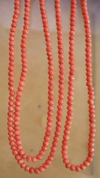 Gorgeous Antique Real Carved Coral Bead Flapper Length Necklace 25g