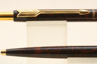 Vintage (1993) Parker Classic Lacquered Thuya Ballpoint Pen,  Gt