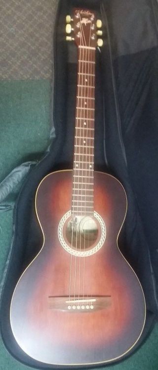 Art & Lutherie Acoustic Guitar