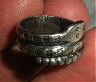 ANTIQUE c.  1930 NAVAJO COIN SILVER RING COILED SNAKE GREAT STAMPWORK vafo 2