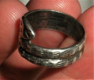 ANTIQUE c.  1930 NAVAJO COIN SILVER RING COILED SNAKE GREAT STAMPWORK vafo 5