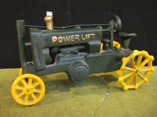 Vintage Heavy Cast Iron Toy Farm Tractor Green And Yellow
