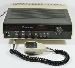 Vtg 1978 Motorola Desktop Cb Radio With Microphone Cb1136 (t4025a)