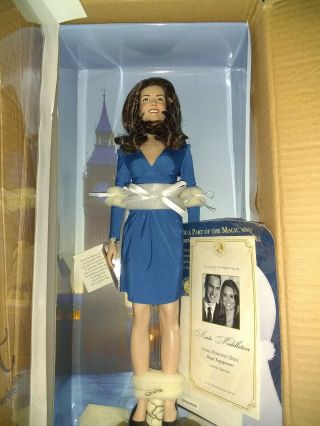 Collectable Doll Kate Middleton Royal Engagement Vinyl Portrait Doll 16 