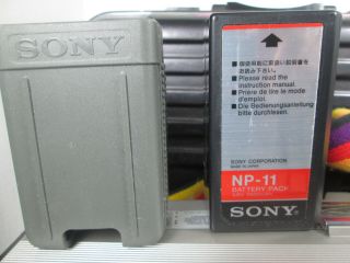 Sony BetaMovie BetaMax NTSC Camcorder Video Camera Vintage 1980 ' s with Hard Case 3