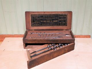 Vintage Irwin Auger Bit Set Woodworking Carpentry Tool 20 1/2 Quarters W Box