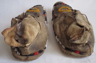 Antique Native American Late 1800 ' s Plains Indian Beaded Moccasins 4