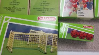 Subbuteo Vintage Teams - Goal Posts,  Balls,  Joblot Mixed 726 4