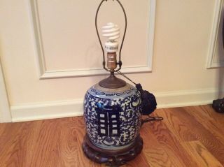 Vintage Ginger Jar Lamp Blue White