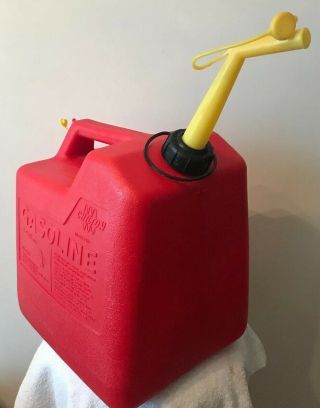 Vintage Chilton Gas Can 6 Gallon Vented W/ Screened Spout Mod.  P60 2