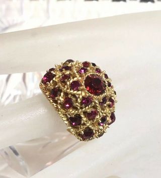 Vtg Estate Old Cocktail Ring Dome Signed Crown Trifari Ruby Red Gold Regal