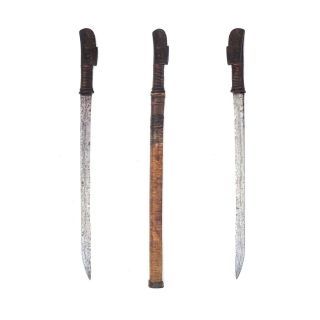 Rare Dua Lalan Sword – Sulawesi,  Indonesia – Blade With Pamor Motif – Keris