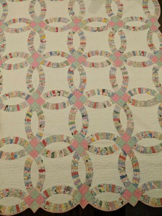 Vintage Patchwork 30s Quilt Double Wedding Ring Scalloped Edge Quilted Gorgeous