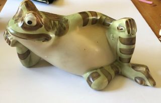 Vintage Brush McCoy Art Pottery Garden Figural Frog Lying Down 2