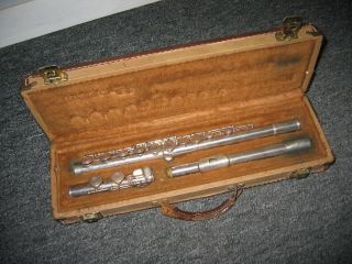 Vintage Yamaha Yfl - 24s Flute With Case Made In Japan