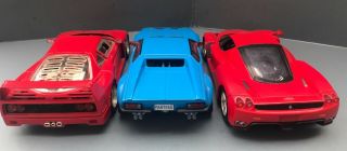 3 Vintage Hot wheels Enzo Ferrari Ferrari F40 Detomaso Pantera Diecast cars 1:18 8