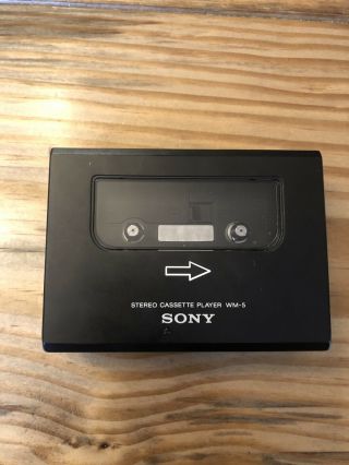 Vintage Sony Walkman WM - 5.  Includes Headphones and Case.  Non.  Read Desc. 3