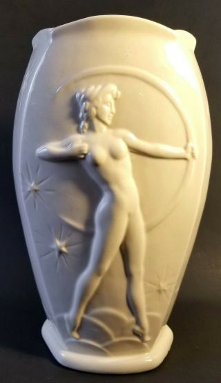 Vintage 1940 Walt Disney Vernon Kilns White Goddess Vase 126