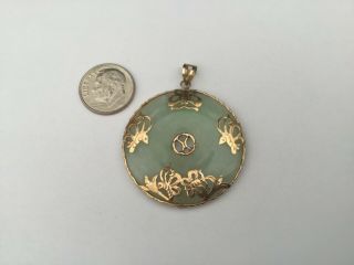 Vintage 14k Yellow Gold And Carved Jadeite Jade Disc Pendant,  11.  5 Gr