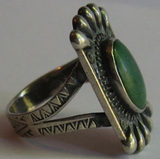 VINTAGE 1940 ' S NAVAJO INDIAN SILVER GREEN CERRILLOS TURQUOISE RING SIZE 6 - 1/2 3