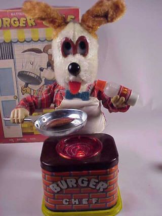 Vintage Battery Operated Burger Chef Dog W/ Box Amico Yonezama Toy