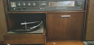 Ge Vintage Mid - Century Turntable & Radio Console