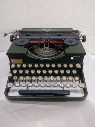 Vintage Royal P Typewriter 1929 Emerald Green