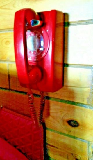 Vintage Itt Red Rotary Dial Wall Mount Telephone W/ Mounting Bracket