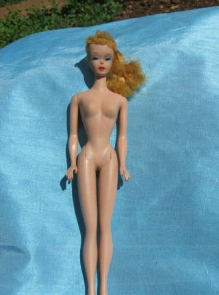VERY PRETTY Vintage Blonde Ponytail Barbie 4,  No Green 12