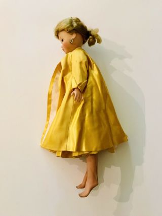 Vintage Madame Alexander Cissy Blonde Doll Gold Theater Dress Coat Stocking 20 