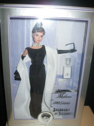 Vintage Barbie Dolls - 2 Audrey Hepburn Classics - - Breakfast at Tifaanys 4