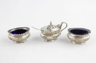 4 X Antique 1902 Hallmarked.  925 Sterling Silver Cruet Set & Spoon (88g)