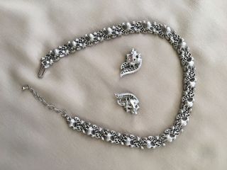 Luxurious Sparkly Vintage CROWN TRIFARI Royal Blue Rhinestone Necklace Earrings 3