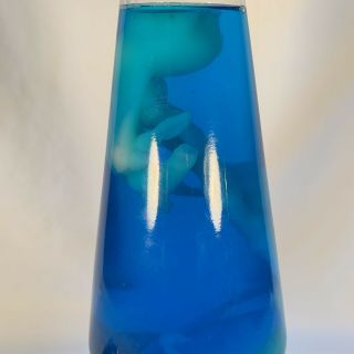 Vintage 1990s “SEAMORE” WHALE CERAMIC LAVA LAMP - RARE 8