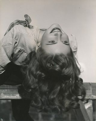 Joan Leslie Vintage 1942 Scotty Welbourne Warner Bros.  Portrait Photo