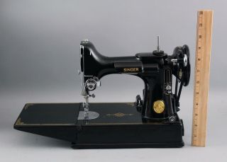 1950 Vintage SINGER 221 - 1 Featherweight Sewing Machine w/ Pedal,  Case 2