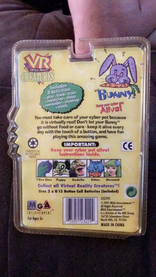 1997 Vintage VR Creatures Bunny Virtual Pet Keychain 4