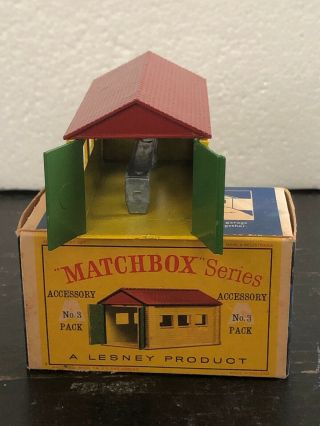 Vintage Matchbox Series Garage A Lesney Product Assortment No.  3 - 5