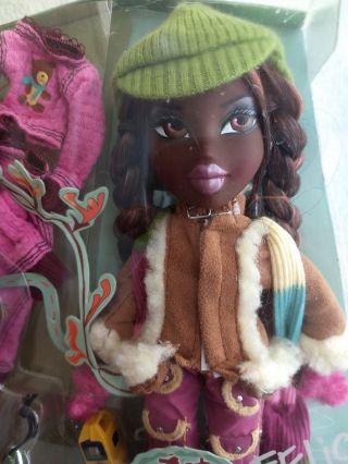 Bratz Girlz Girl Campfire Felicia Doll Extra Outfit Accessories Very Rare 5