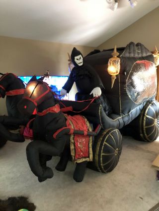 Carriage Hearse With Reaper Rising From The Coffin Gemmy Airblown 12ft Long Rare