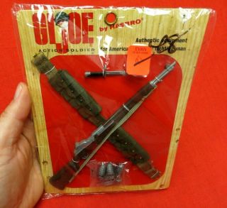 1964 Vintage Gi Joe Joezeta: Action Soldier M1 Garand / Bayonet /belt Set Moc