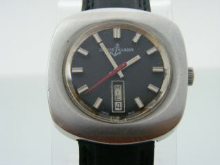Vintage big 40 mm.  Ulysse Nardin Steel square case black dial,  automatic,  day date 4