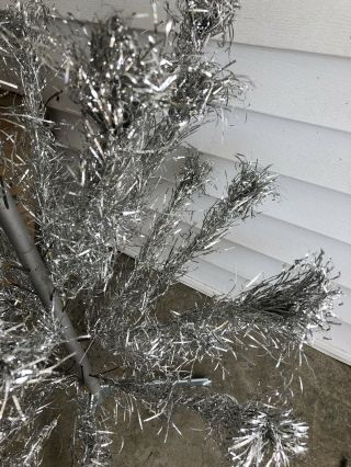 Aluminum Christmas Tree 4 Foot Vintage Silver 34 branches Complete 3