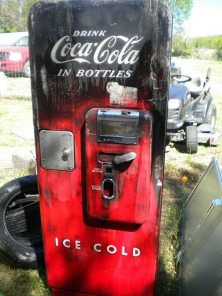 Vintage Cavalier C51 Coke Machine