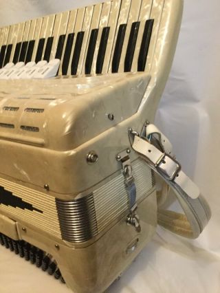 vintage titano accordion 120bass made in Italy 2