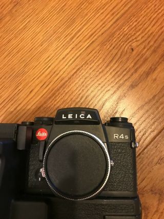Leica R4s 35mm SLR Vintage Film Camera Body and Motor Winder 2